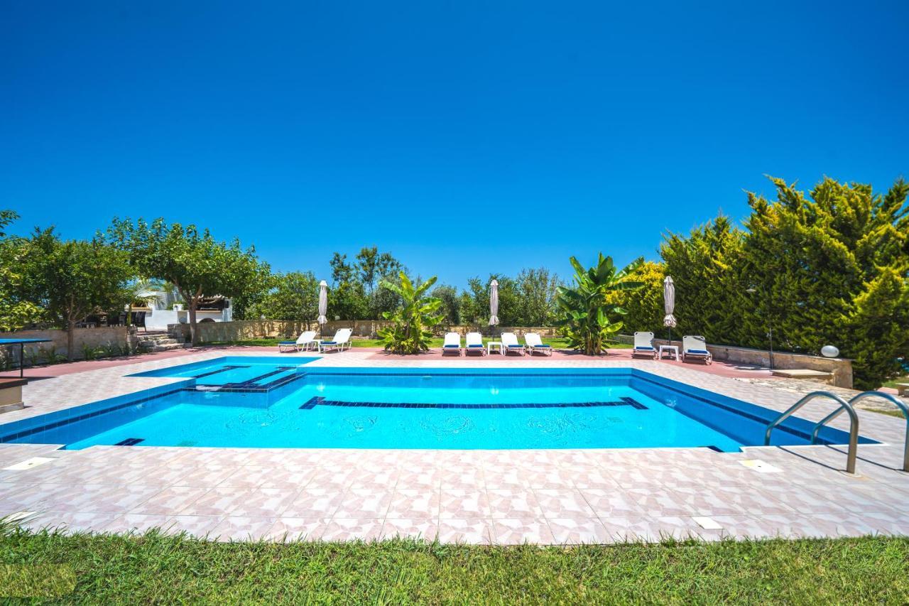 Villas Louloudaki Loutra Extérieur photo