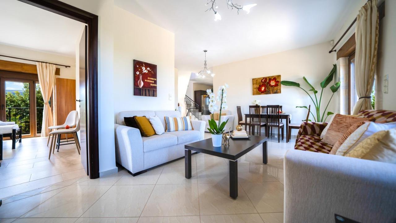 Villas Louloudaki Loutra Extérieur photo